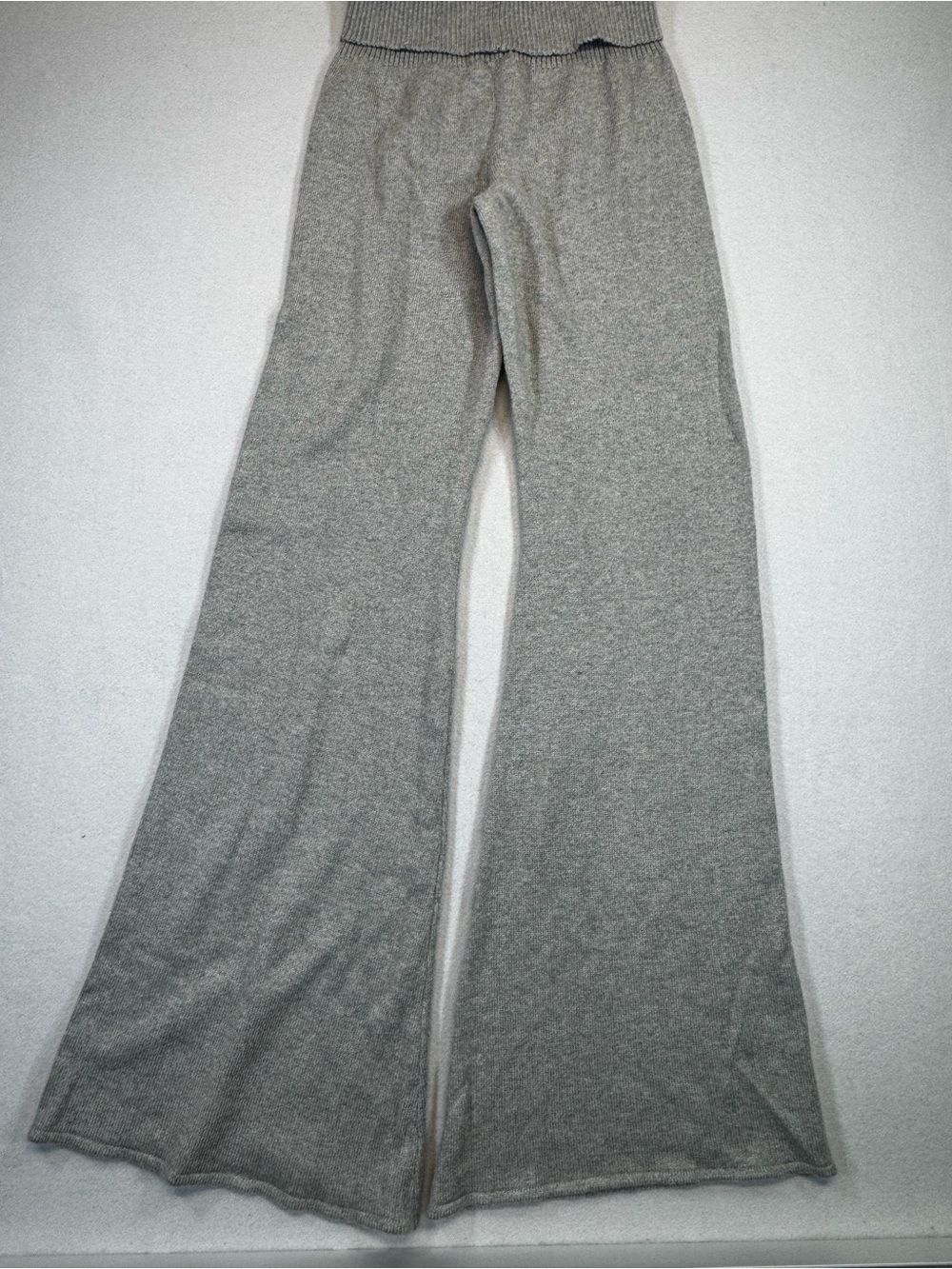 New Florence By Mills Wide Leg High, Fold Over Waist Grey Knit Pants - Picture 7 of 8